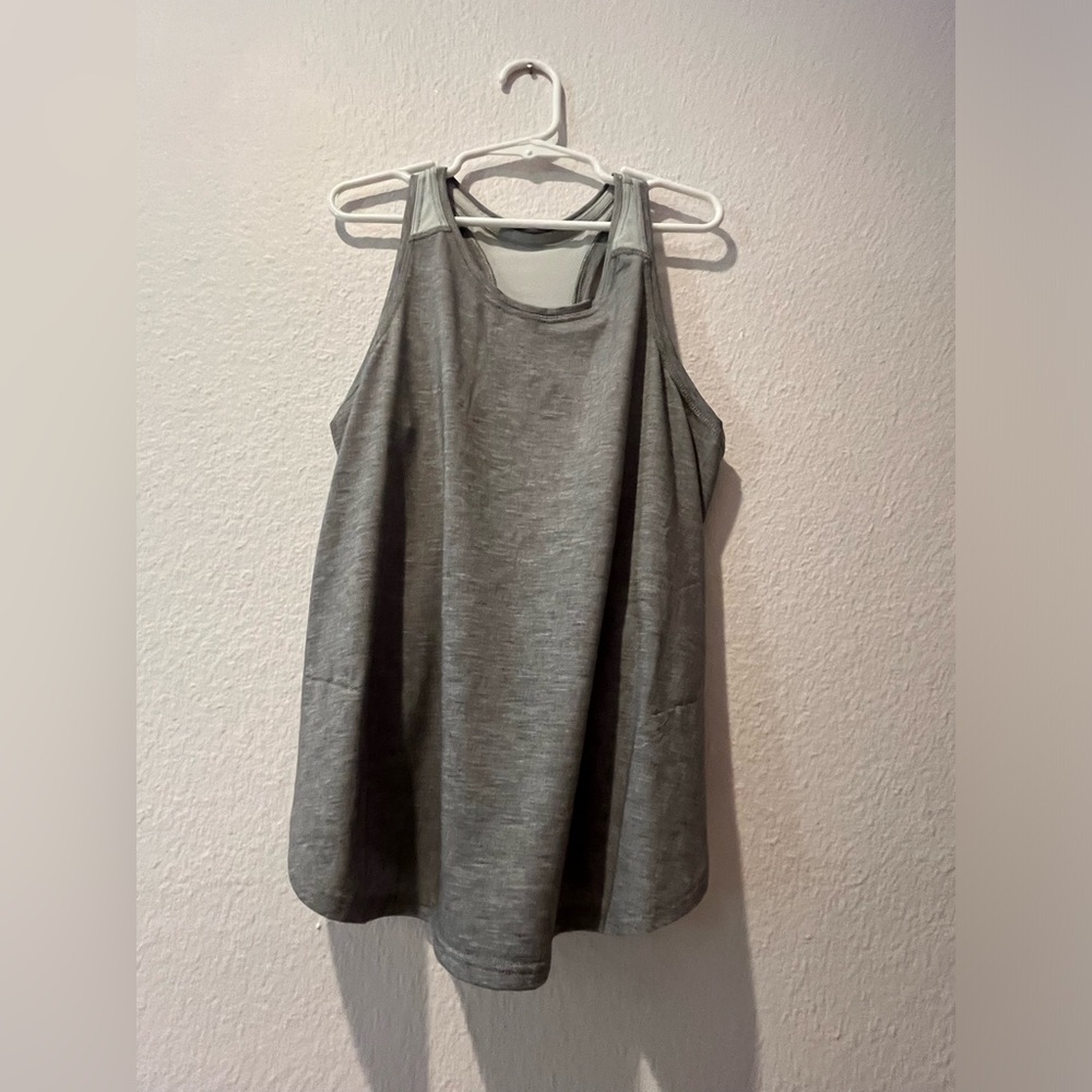 Tank top - Picture 2 of 4